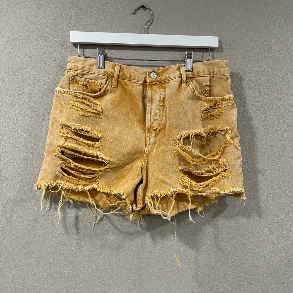 Free People We The Free Maggie Mid Rise Shorts - Picture 2 of 5